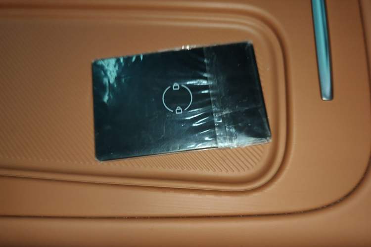 Used Leapmotor C16 2024 Range-Extended 200 Luxury Edition Interior 1