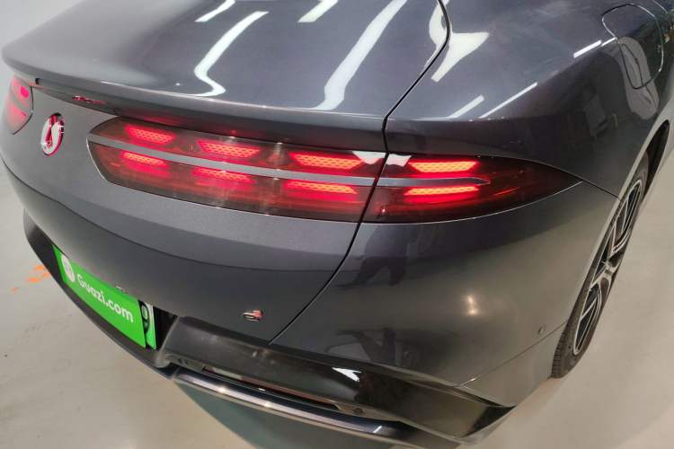 Used Denza Z9 2024 1100 km Four-Wheel Drive Max Version