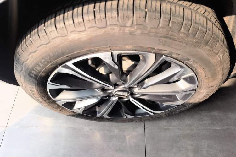 Used Cadillac XT5 2025 2.0T Luxury Version