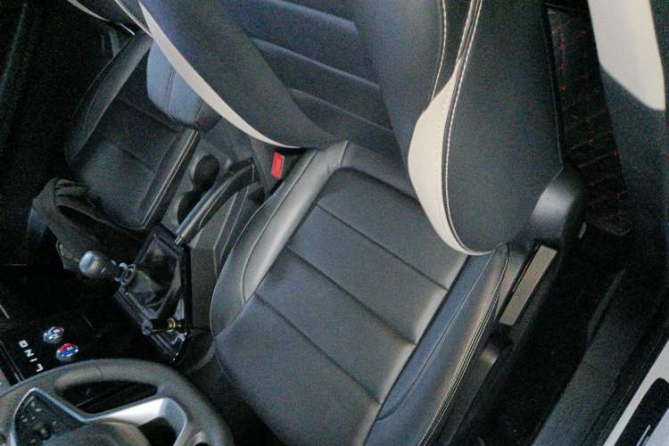 Used Wuling Hongguang PLUS 2019 1.5T Manual Luxury 7-Seater
