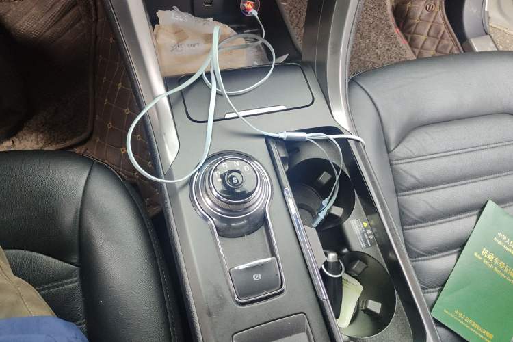 Used Ford Mondeo 2017 EcoBoost 200 Stylish Model Gear Lever