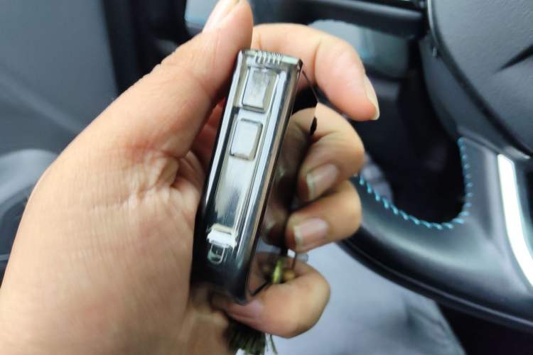 Used Lynk & Co 05 2020 2.0TD Two-Wheel Drive Shine Halo Vehicle Key