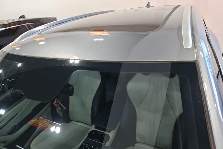 Used BYD Song PLUS New Energy 2024 HONOR Edition DM-i 71km Luxury Model
