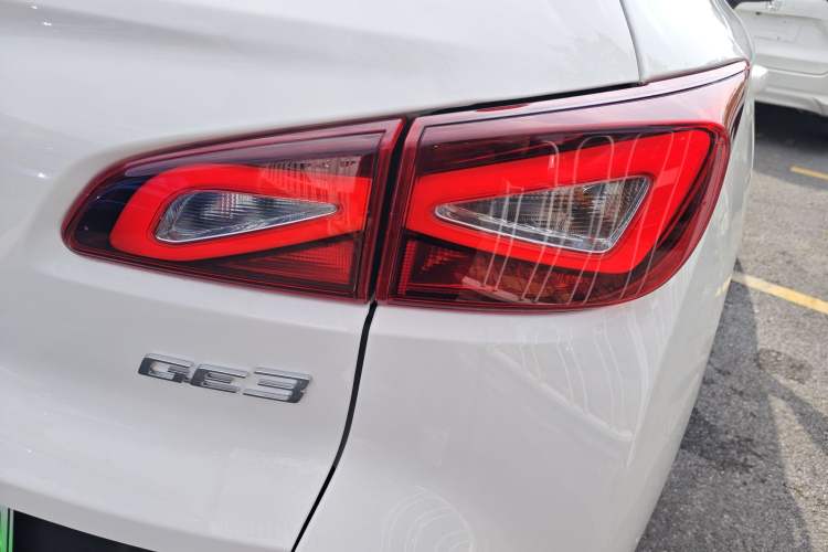 Used AION Trumpchi GE3 2018 530 Internet Premium Edition