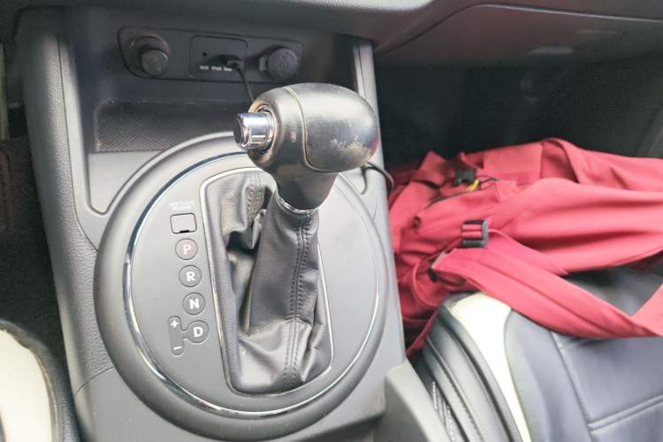 Used Kia Sportage R 2012 2.0L Automatic Two-Wheel Drive GLS