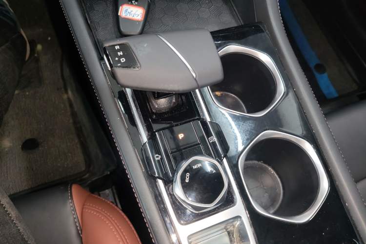 Used CHANGAN Eado 2023 Changan Edition PLUS Blue Whale NE 1.4T GDI DCT Prestige Version
