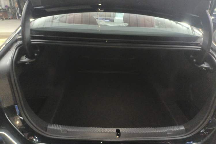 Used BMW 5 Series 2026 530Li Leading M Sport Package