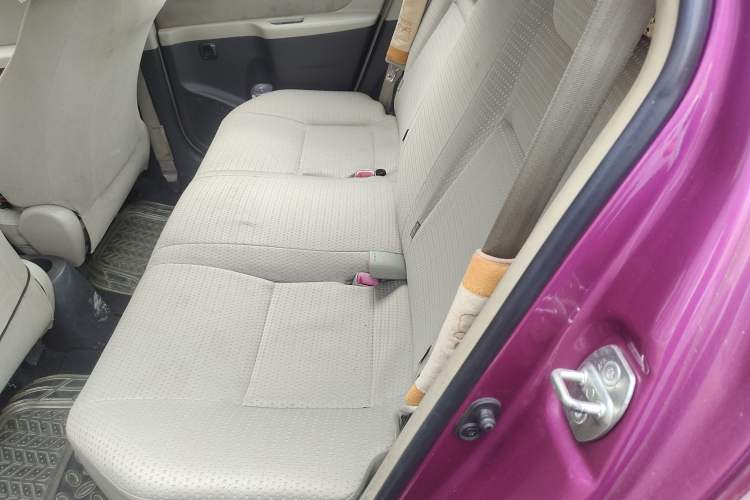 Used Toyota Yaris 2011 1.6E Automatic Charm Edition