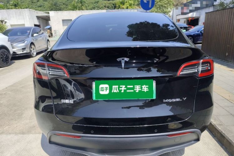 Used Tesla Model Y 2021 Standard Range Rear-Wheel Drive Version
