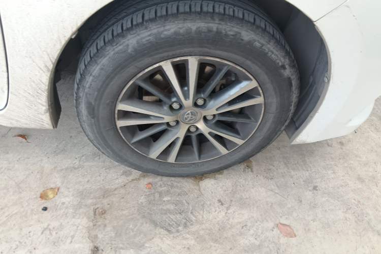 Used Toyota Levin 2014 1.6G CVT Elite Edition Right Front Wheel Hub