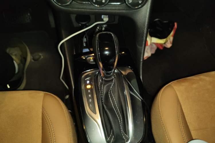 Used Buick Excelle 2018 15N CVT Luxury Version Gear Lever