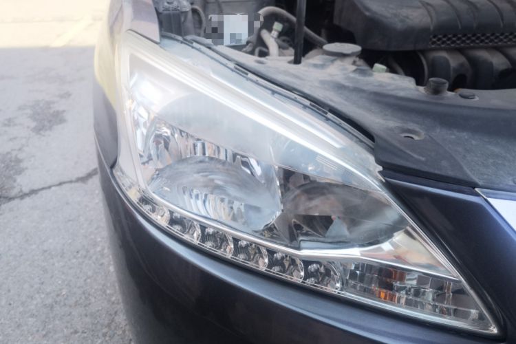 Used Nissan Sylphy 2012 1.6 XL CVT Luxury Edition Right Front Headlight