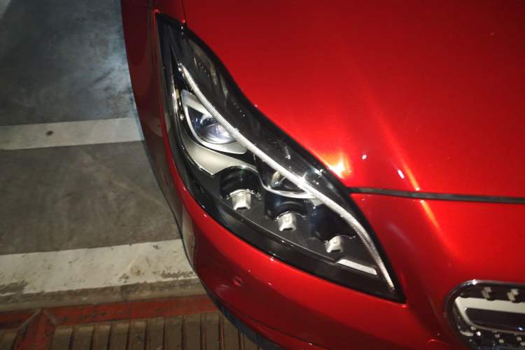 Used Mercedes-Benz CLS 2016 CLS 320 Elegant Edition Right Front Headlight