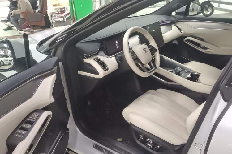 Used BYD Song L EV 2025 662 km Advanced Intelligent Driving Version