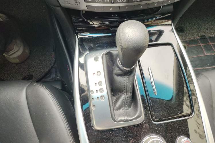 Used Infiniti Q70 2017 Q70L 2.5L Elite Edition
