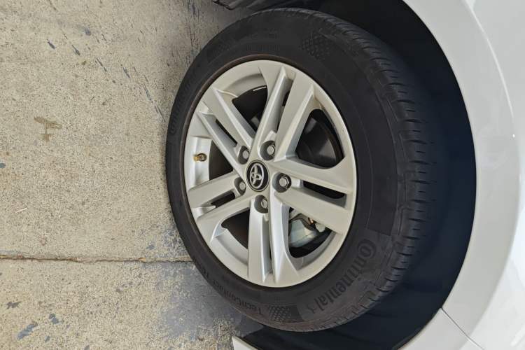 Used Toyota Levin 2022 Dual-Motor 1.8H E-CVT Leading Edition Right Front Wheel Hub