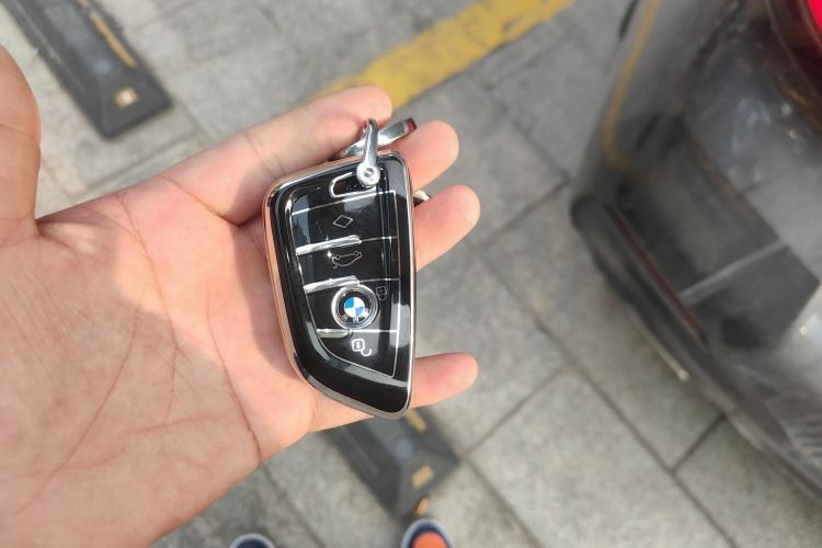 Used XPeng G6 2023 580 Long-Range Pro
