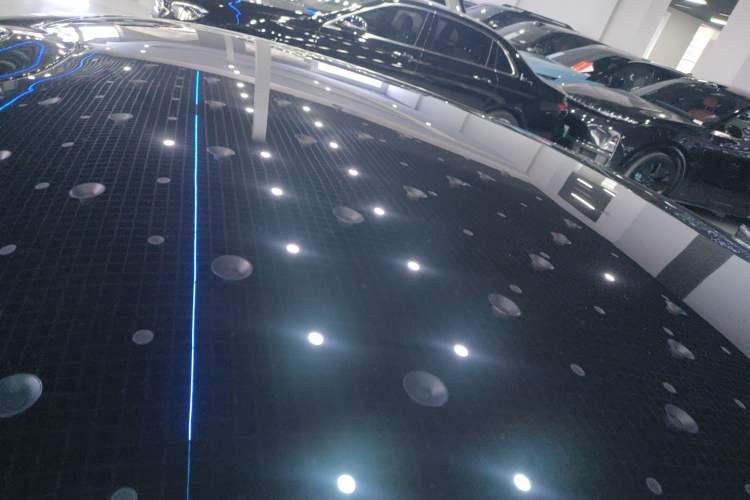 Used Xiaomi Auto SU7 2024 Rear-Drive Ultra-Long Range Advanced Pro-Level Intelligent Driving Version
