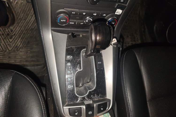 Used Chevrolet Captiva 2014 2.4L 4x4 Flagship Edition 7 Seats