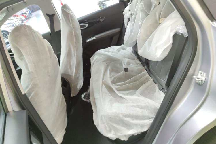 Used Geely Galaxy Geome 2026 Model 310km Youth Edition Left Rear Seat