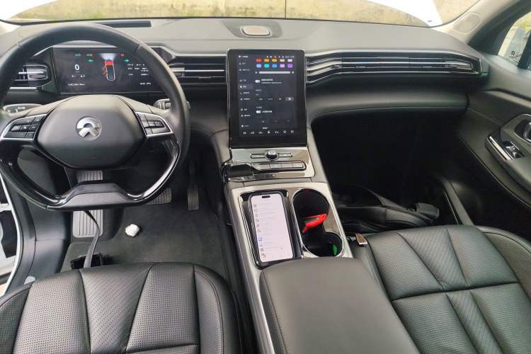 Used Nio ES8 2018 355 km Base Version 7-Seater Edition
