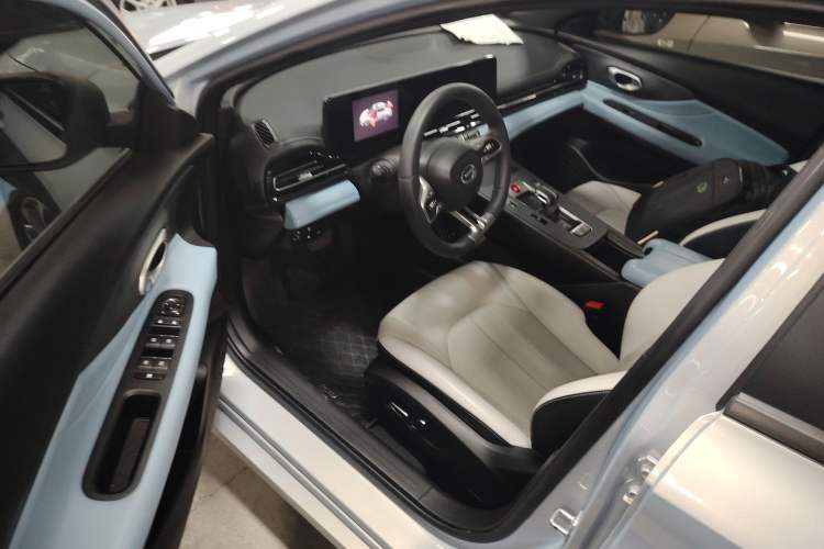 Used GAC Trumpchi EMPOW 2023 Shadow Leopard H High-Energy Hybrid Edition
