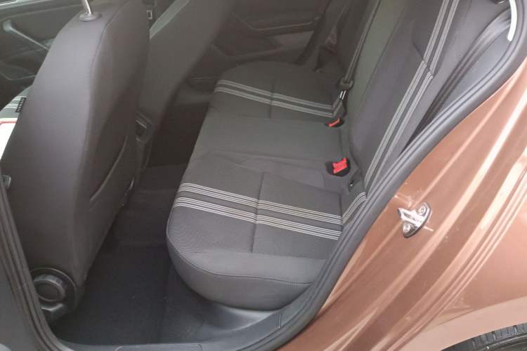 Used Volkswagen Lamando 2017 230TSI DSG Fashion Edition
