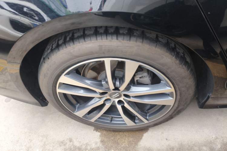 Used Audi A6L 2019 40 TFSI Luxury Dynamic Model Right Rear Wheel Hub