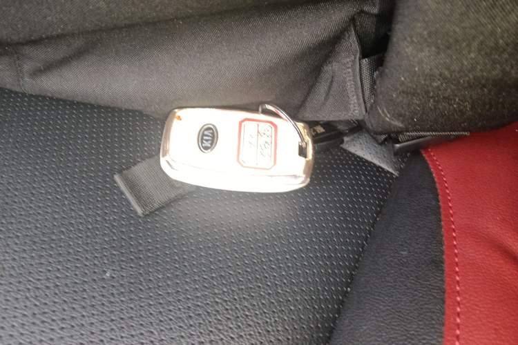 Used Kia KX Cross 2018 1.6L Automatic Dynamic Sunroof Version
