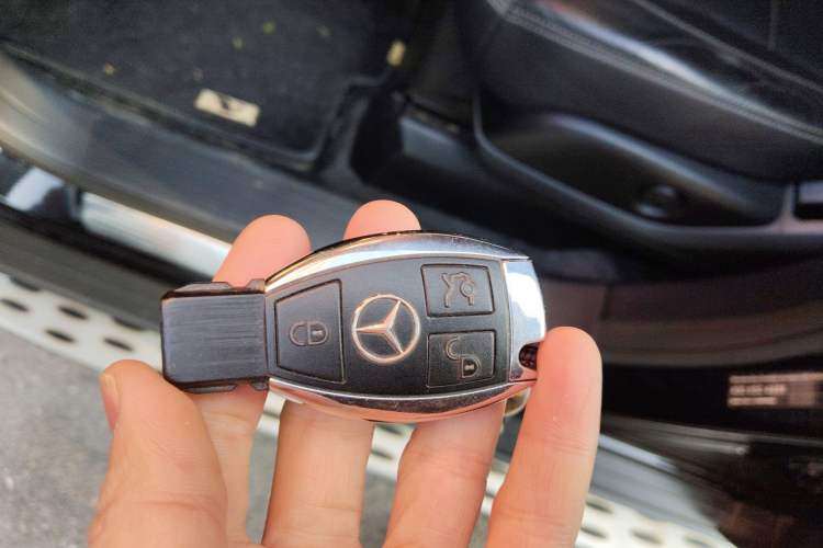 Used Mercedes-Benz M-Class 2014 ML 350 CDI 4MATIC
