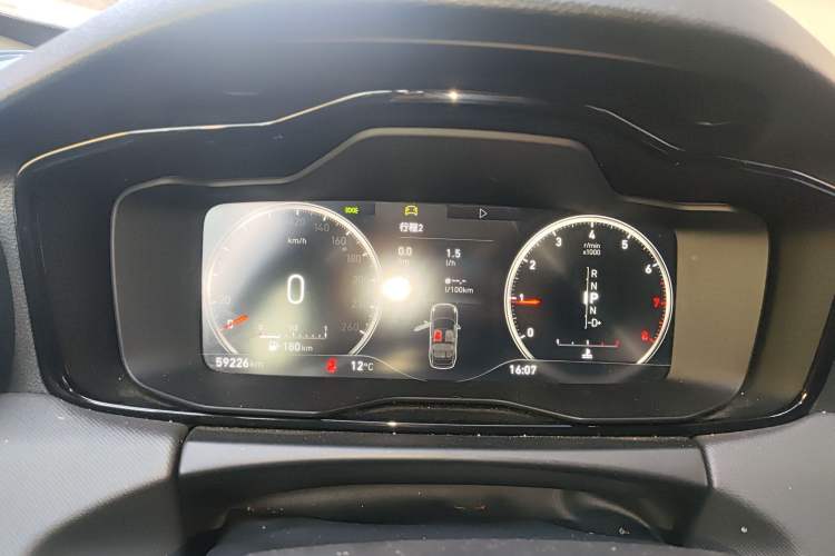 Used Lynk & Co 01 2020 2.0T Two-Wheel Drive Pure Pro Version China VI Standard