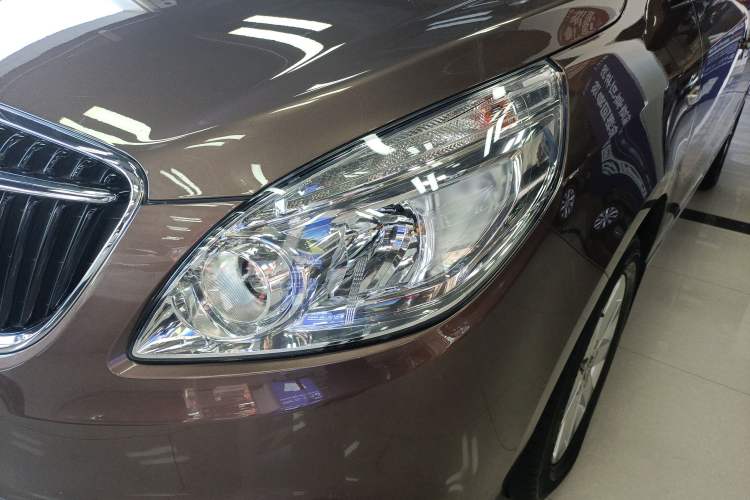 Used Buick GL8 2018 28T Luxury Model China VI Standard