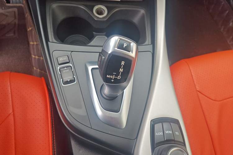 Used BMW 1 Series 2013 Revised 116i Leading Edition Gear Lever