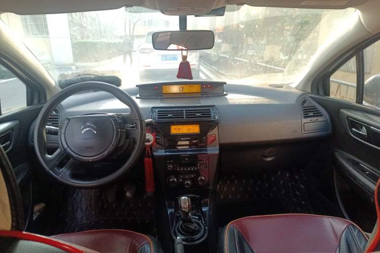 Used Citroen C-Quatre 2012 Sedan 1.6L Manual Prestige Model
