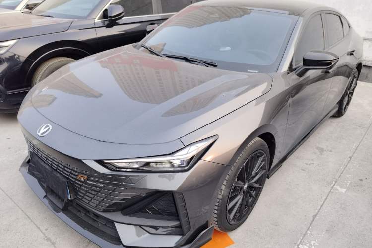 Used CHANGAN UNI-V 2023 1.5T Sport Edition