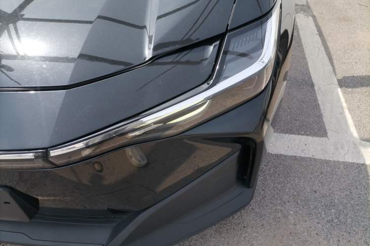 Used Toyota bZ3 2023 517 km Elite PRO Left Front Headlight