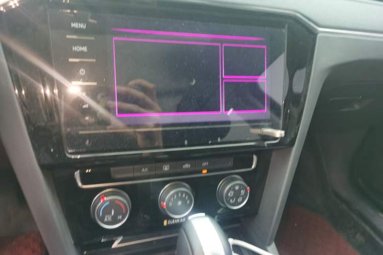 Used Volkswagen Magotan 2023 2 Million Units Limited-Edition 280TSI DSG Comfort Version Audio And AC Panel