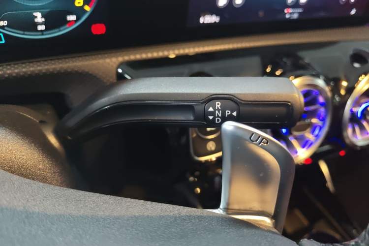 Used Mercedes-Benz A AMG 2022 AMG A 35 4MATIC Gear Lever