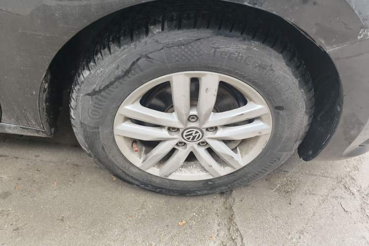 Used Volkswagen Santana 2016 1.4L Manual Fashion Edition Exterior 1