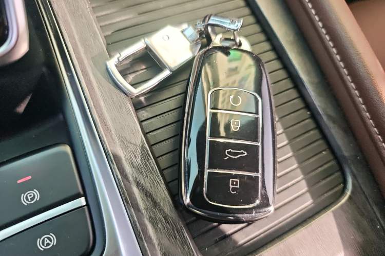 Used Chery Arrizo 8 2023 High-Performance Edition 2.0T DCT Powerfully Equipped
