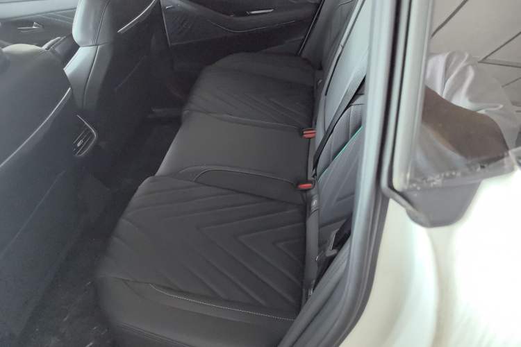 Used Deepal SL03 2025 Revised Version Range-Extended Elite Edition
