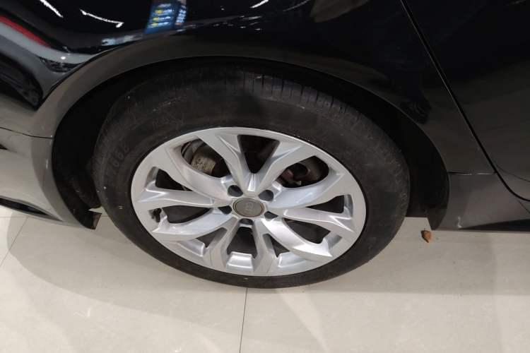 Used Audi A6L 2018 35 TFSI Collector's Edition Right Rear Wheel Hub