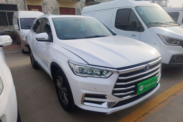 Used BYD Song Pro 2019 1.5T Automatic Luxury Model Front Right 45 Deg
