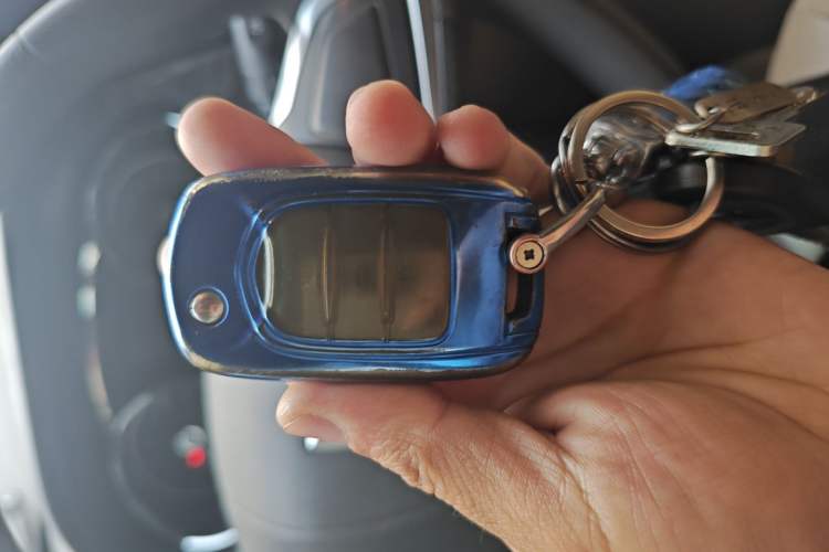 Used Baojun 730 2016 1.5L Manual Comfort Version 7 Seats China V Emission Standard