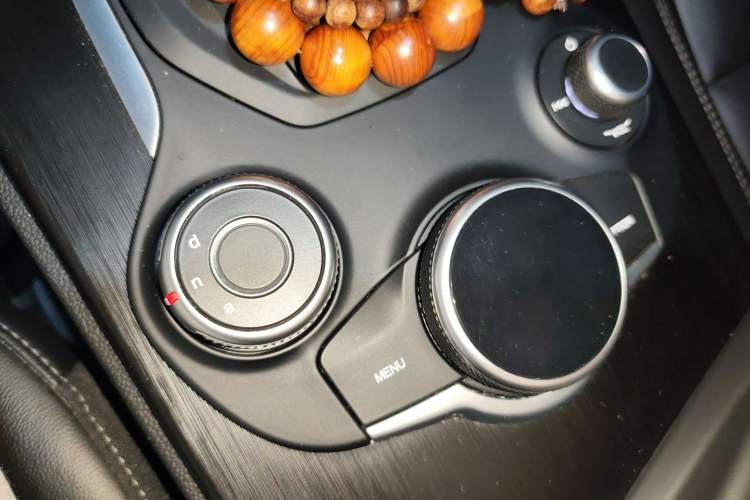 Used Alfa Romeo Stelvio 2017 2.0T 200HP Elite Edition