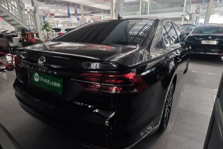 Used Volkswagen Phideon 2018 Revised Version 380TSI Two-Wheel Drive Business Edition Rear Right 45 Deg