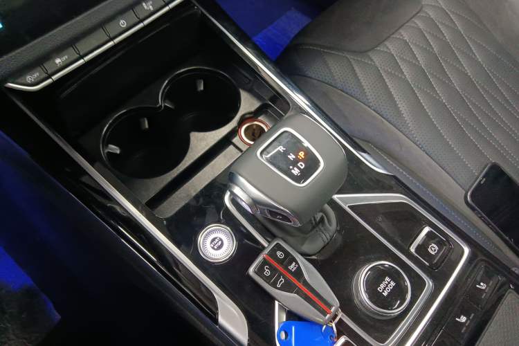 Used Hongqi HS5 2022 Revised Version 2.0T Smart Connect Flagship Edition