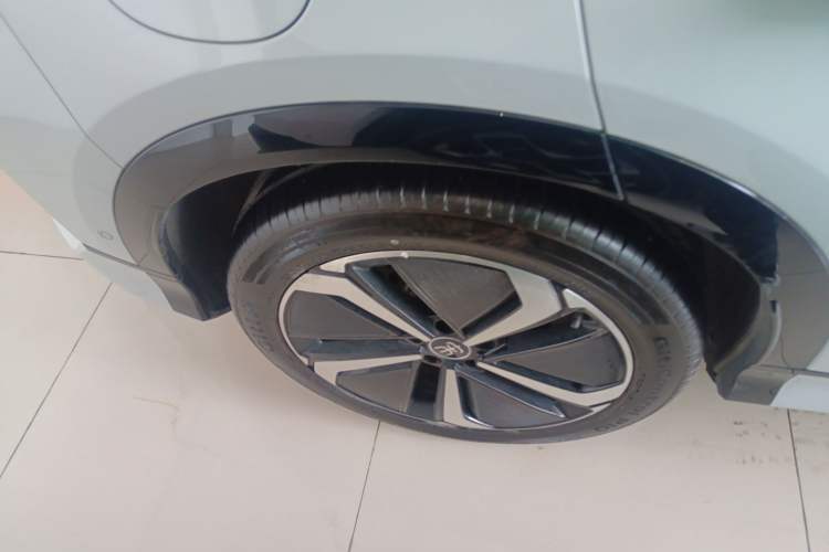 Used BYD Song L EV 2025 Intelligent Driving Version 662 km LiDAR Excellence Edition