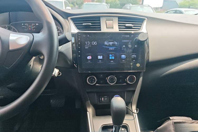 Used Nissan Sylphy 2024 Classic 1.6XE CVT Comfort Edition Audio And AC Panel