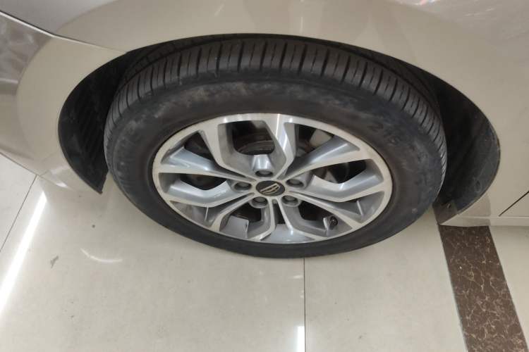 Used Geely Auto Emgrand GT 2016 2.4L Comfort Version
